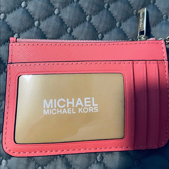 Michael Kors Bundle - Picture 7 of 8